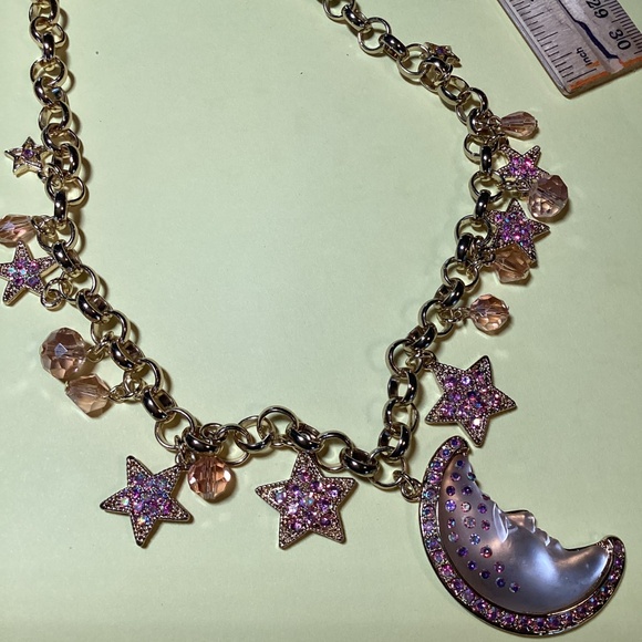 Kirks Folly neckless with charm - Picture 3 of 6